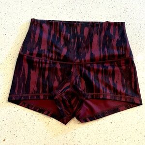 LuLuLemon shorts size 4or6